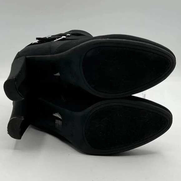 Unisa Unryder Womens 8.5M Black Ankle Bootie Buckle Straps Zip up Biker Boots - Picture 14 of 16